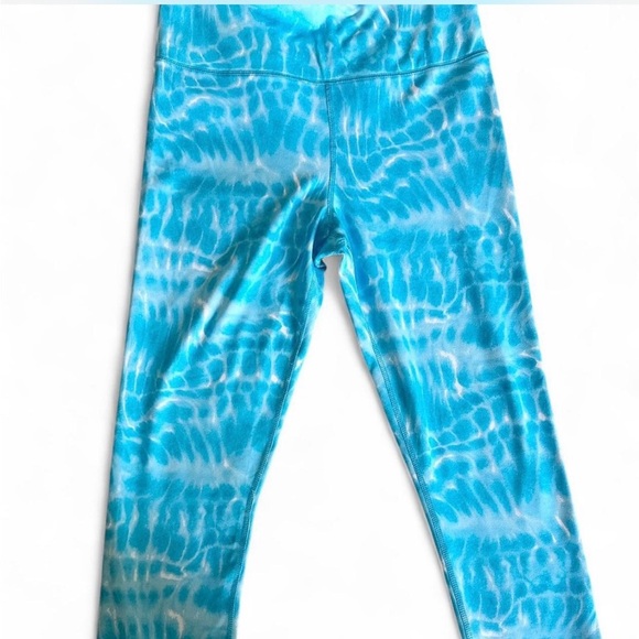 LANDS' END WOMEN'S ACTIVE SEAMLESS LEGGINGS SMALL ~ Reef Blue Tie Dye Wave - Picture 2 of 7